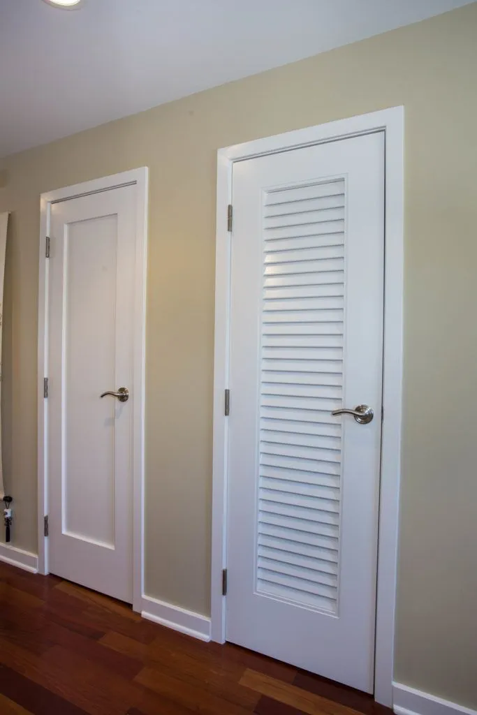 luver door